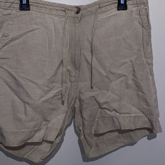 L.L. Bean Women's Tan Classic Fit Linen Drawstring Casual Shorts Size 14 - Picture 3 of 7